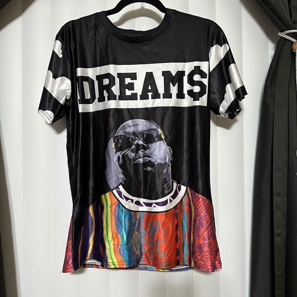 Luxarra The Notorious B.I.G. Crewneck tshirt.